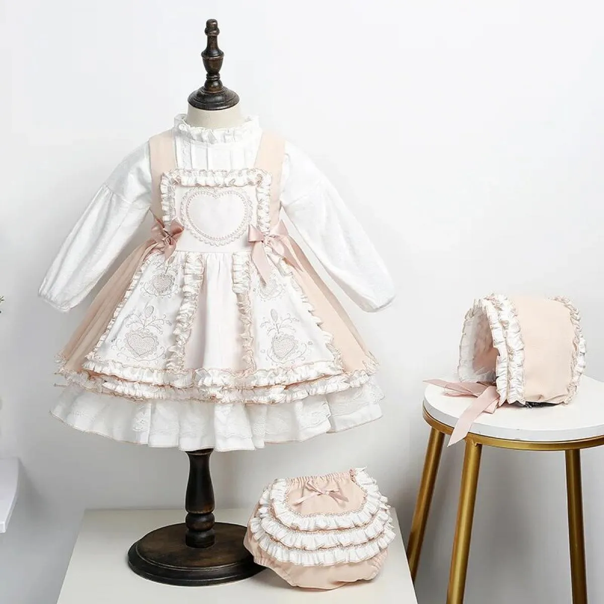 Abito da bambina per bambina Abito da principessa Lolita per ragazza autunnale Abito da cena formale di Natale Set da tre pezzi