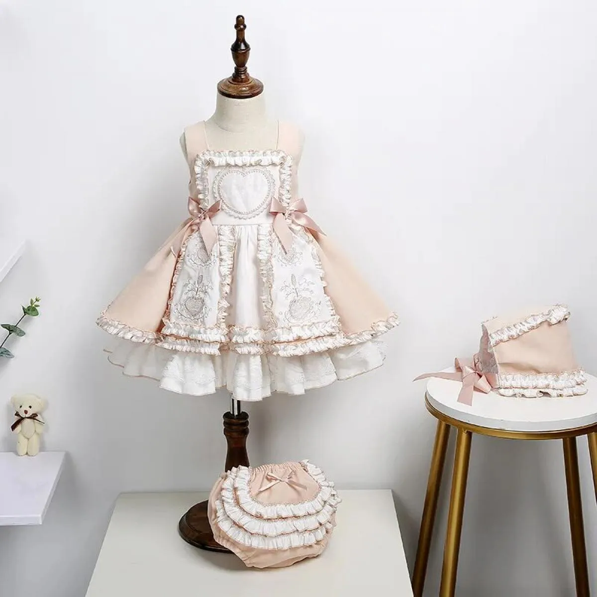 Abito da bambina per bambina Abito da principessa Lolita per ragazza autunnale Abito da cena formale di Natale Set da tre pezzi