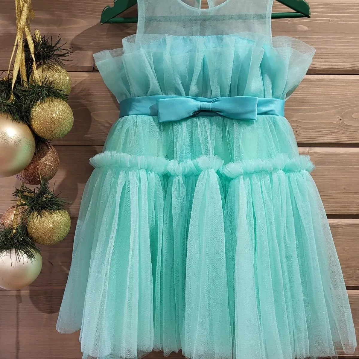 Abito da festa di Natale per ragazza Abito da principessa di compleanno elegante senza maniche in tulle verde Abito da cerimonia