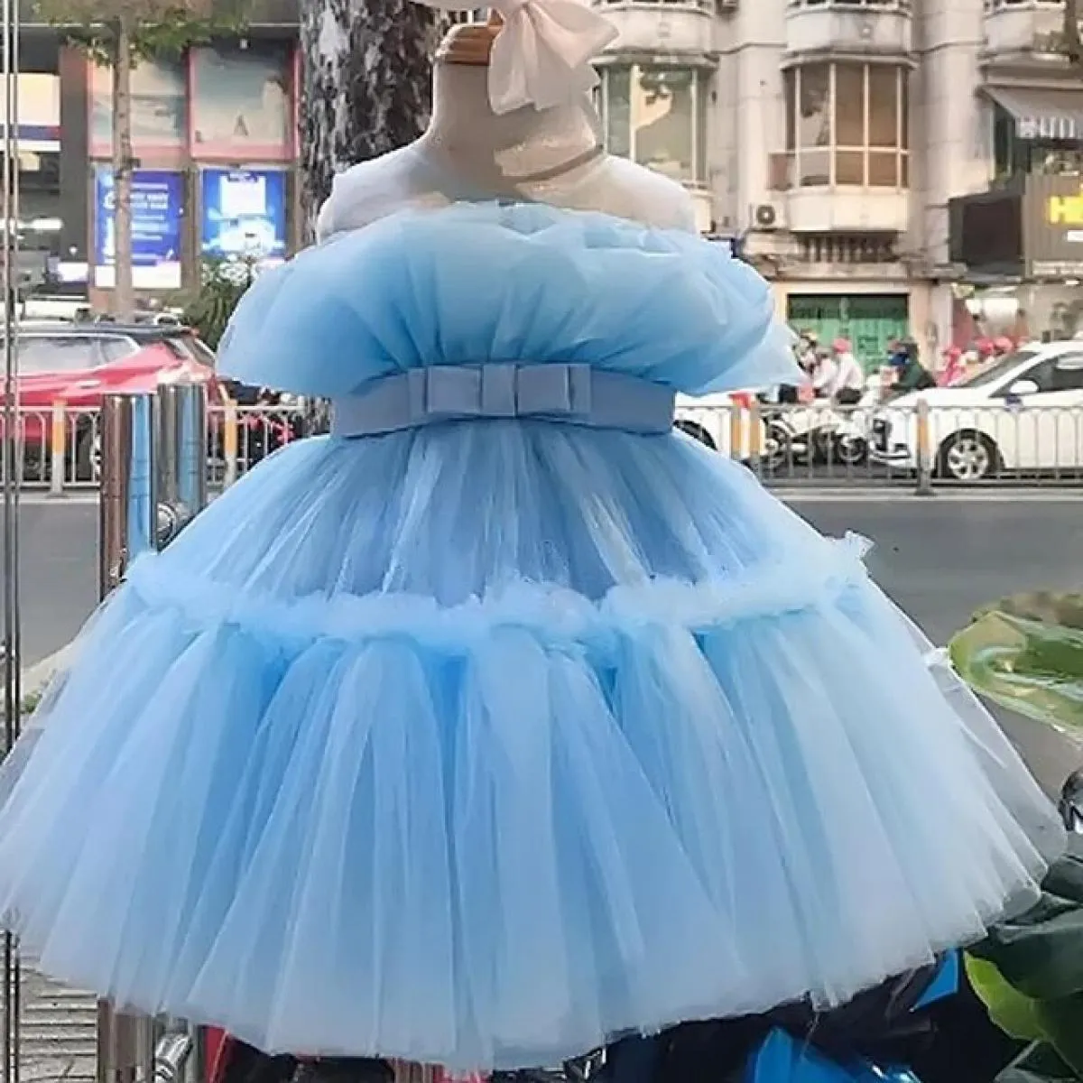 Abito da festa di Natale per ragazza Abito da principessa di compleanno elegante senza maniche in tulle verde Abito da cerimonia