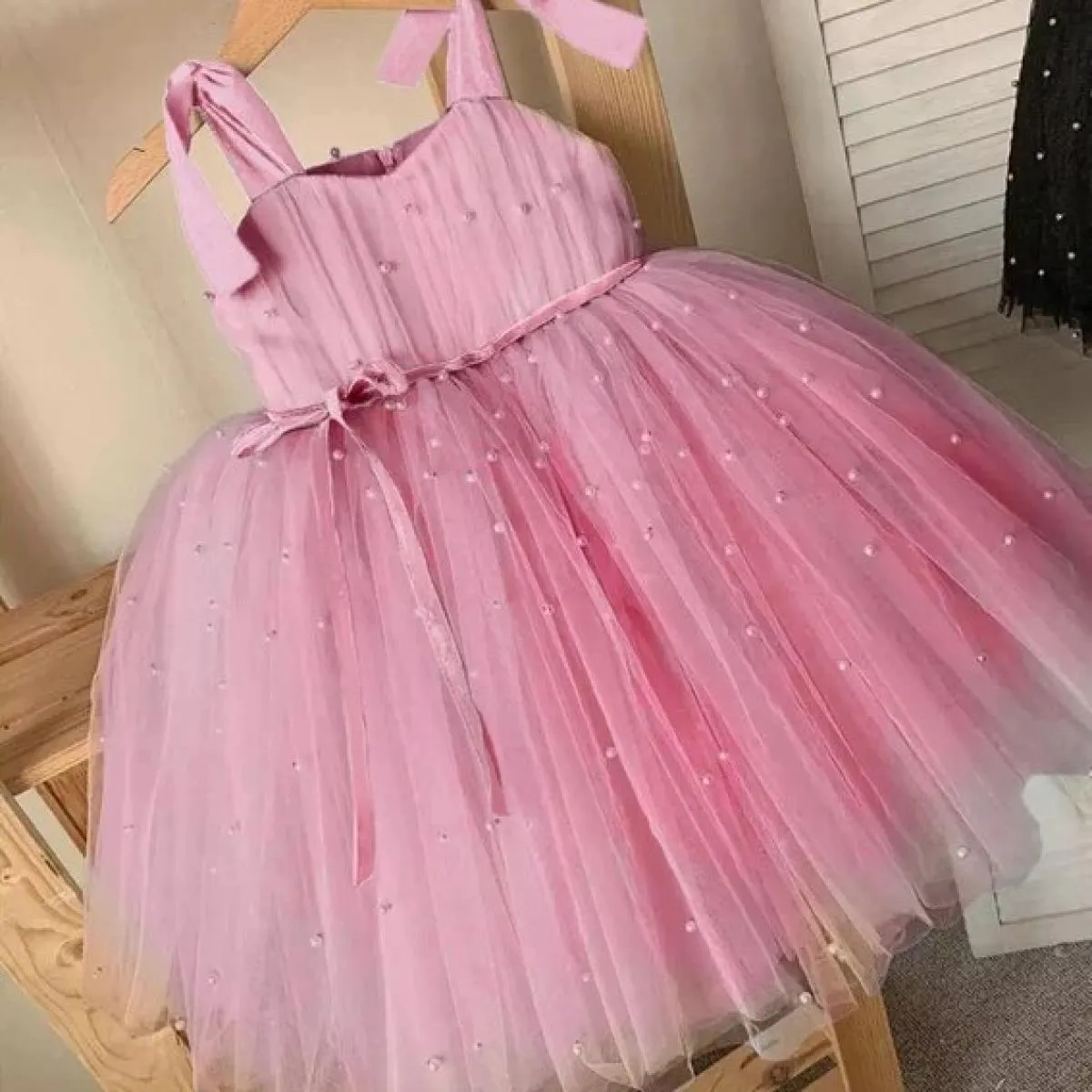 Abito da festa di Natale per ragazza Abito da principessa di compleanno elegante senza maniche in tulle verde Abito da cerimonia