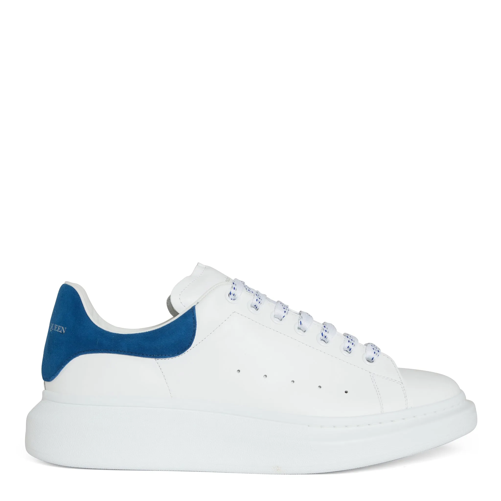 ALEXANDER MCQUEEN  Sneakers oversize in pelle bianca e blu