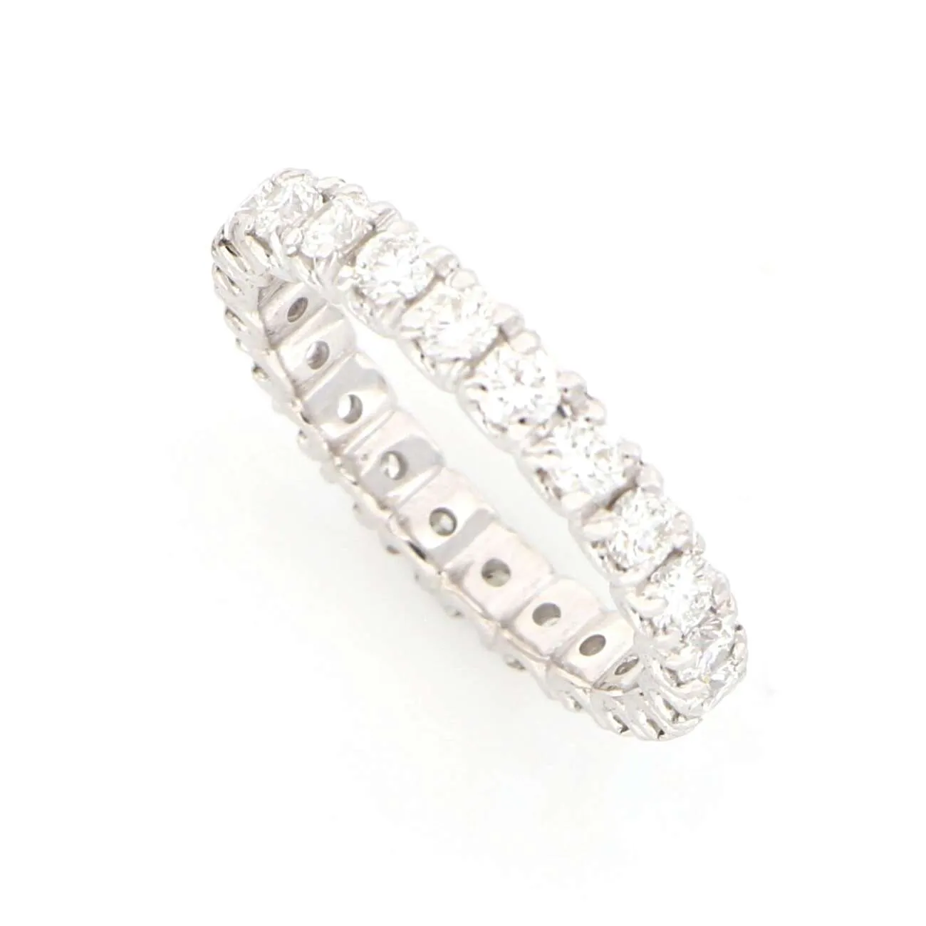 Anello Eternity in Oro Bianco e Diamanti ref. AN2108