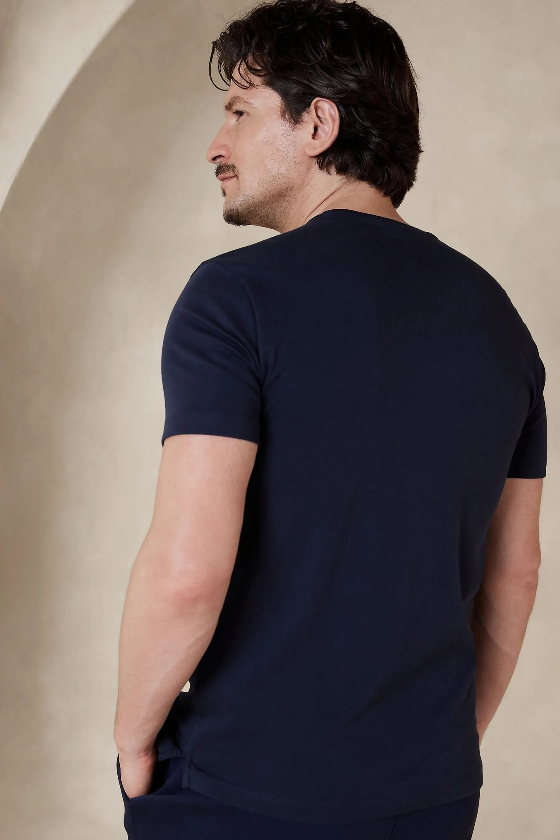 Banana Republic - T-shirt in Manica corta di cotone