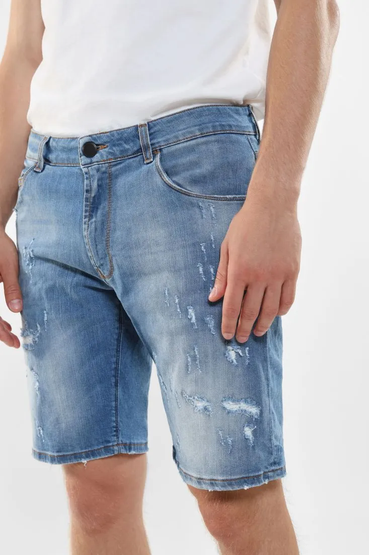 Bermuda jeans effetto délavé con abrasioni