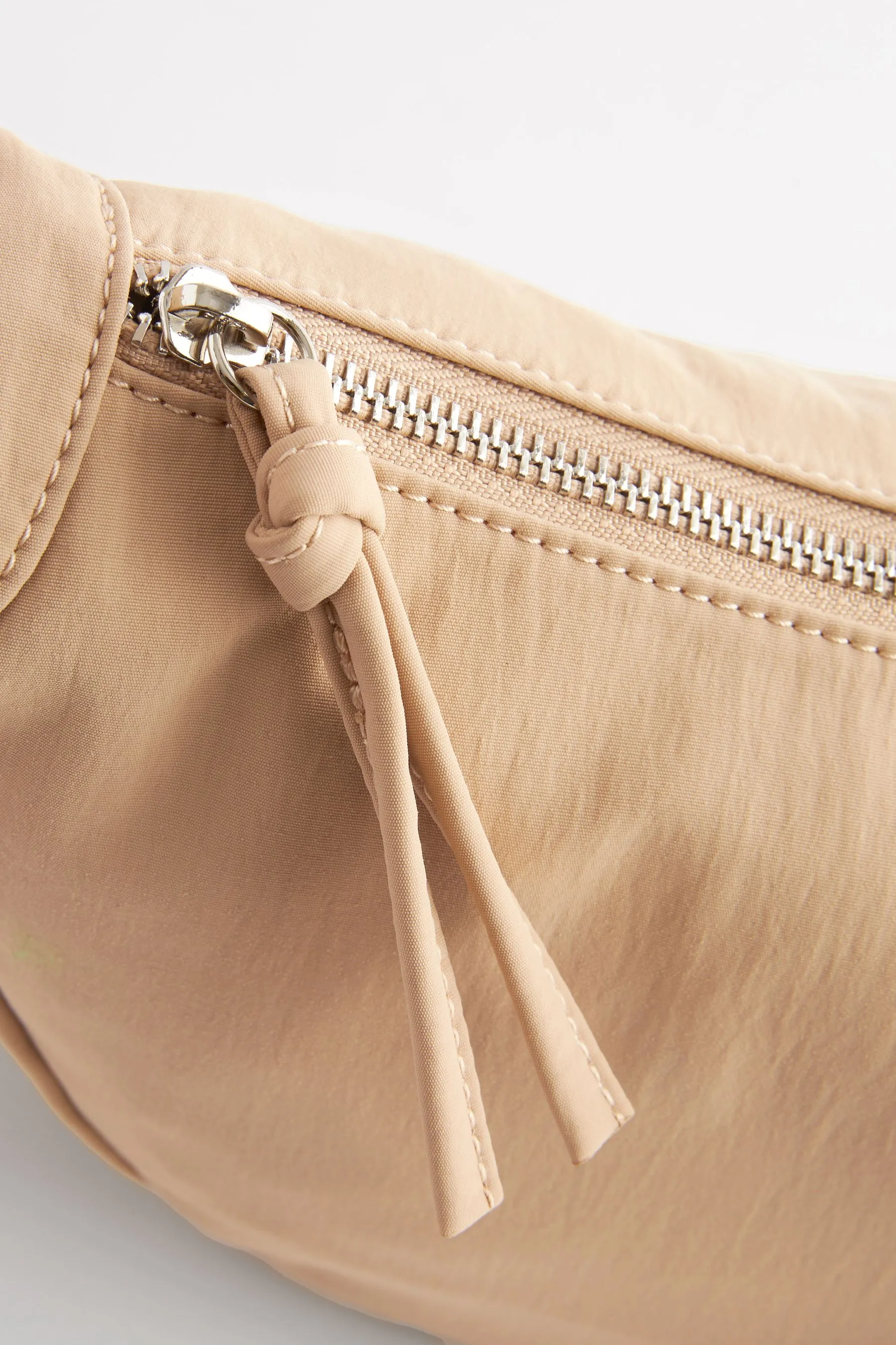 Borsa a tracolla con cinturino    