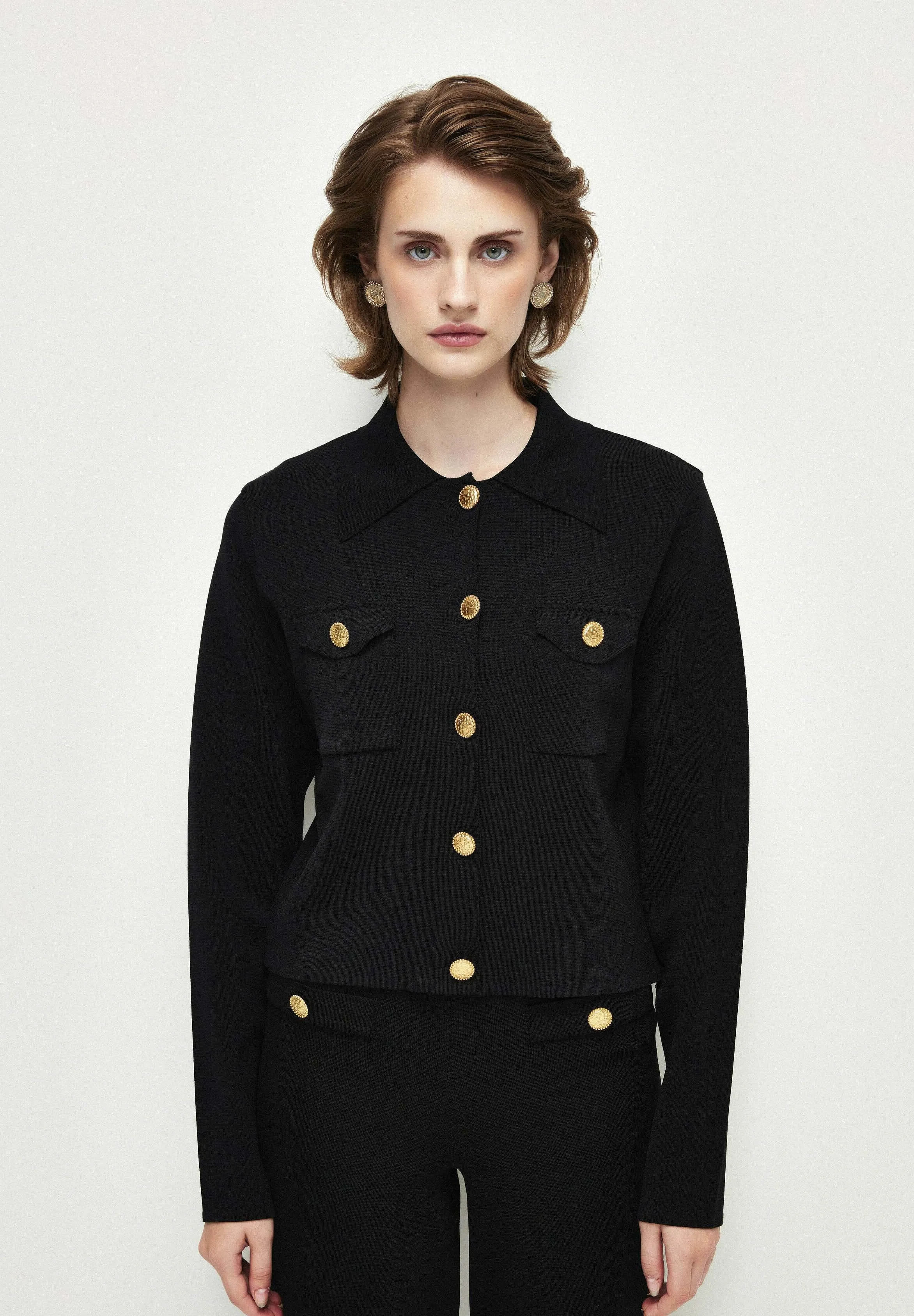 BUTTON - Cardigan