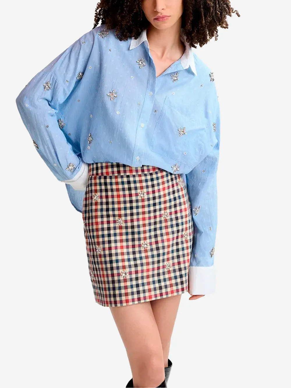 Camicia a righe con ricami
