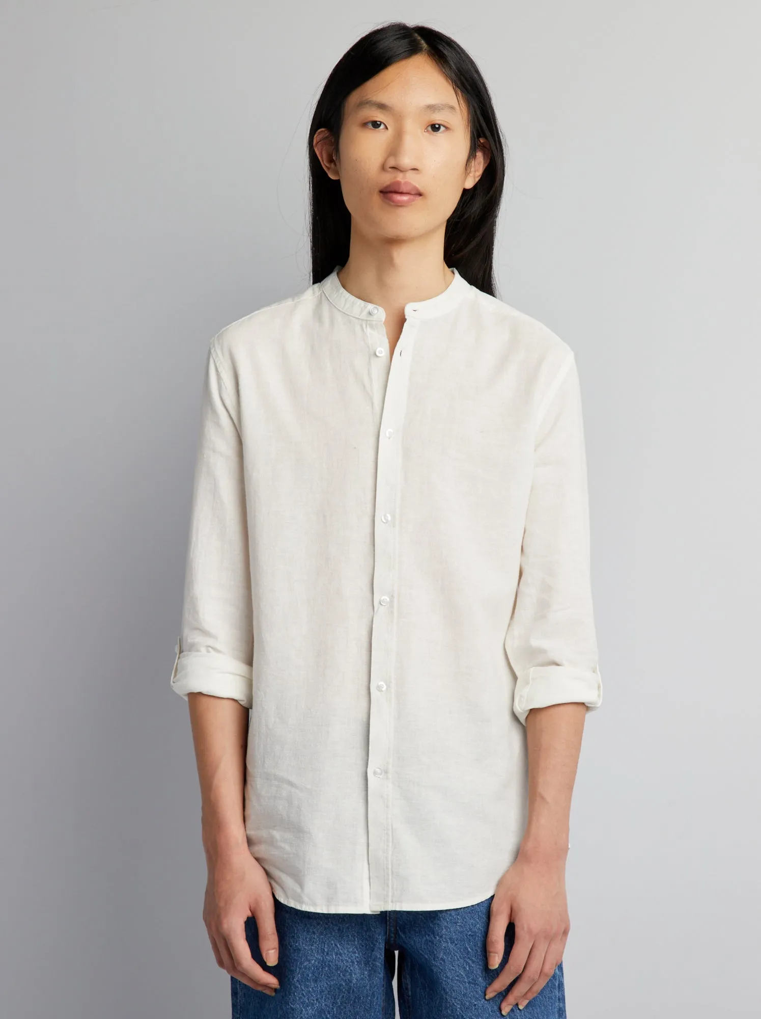 Camicia con collo alla coreana tinta unita - BIANCO