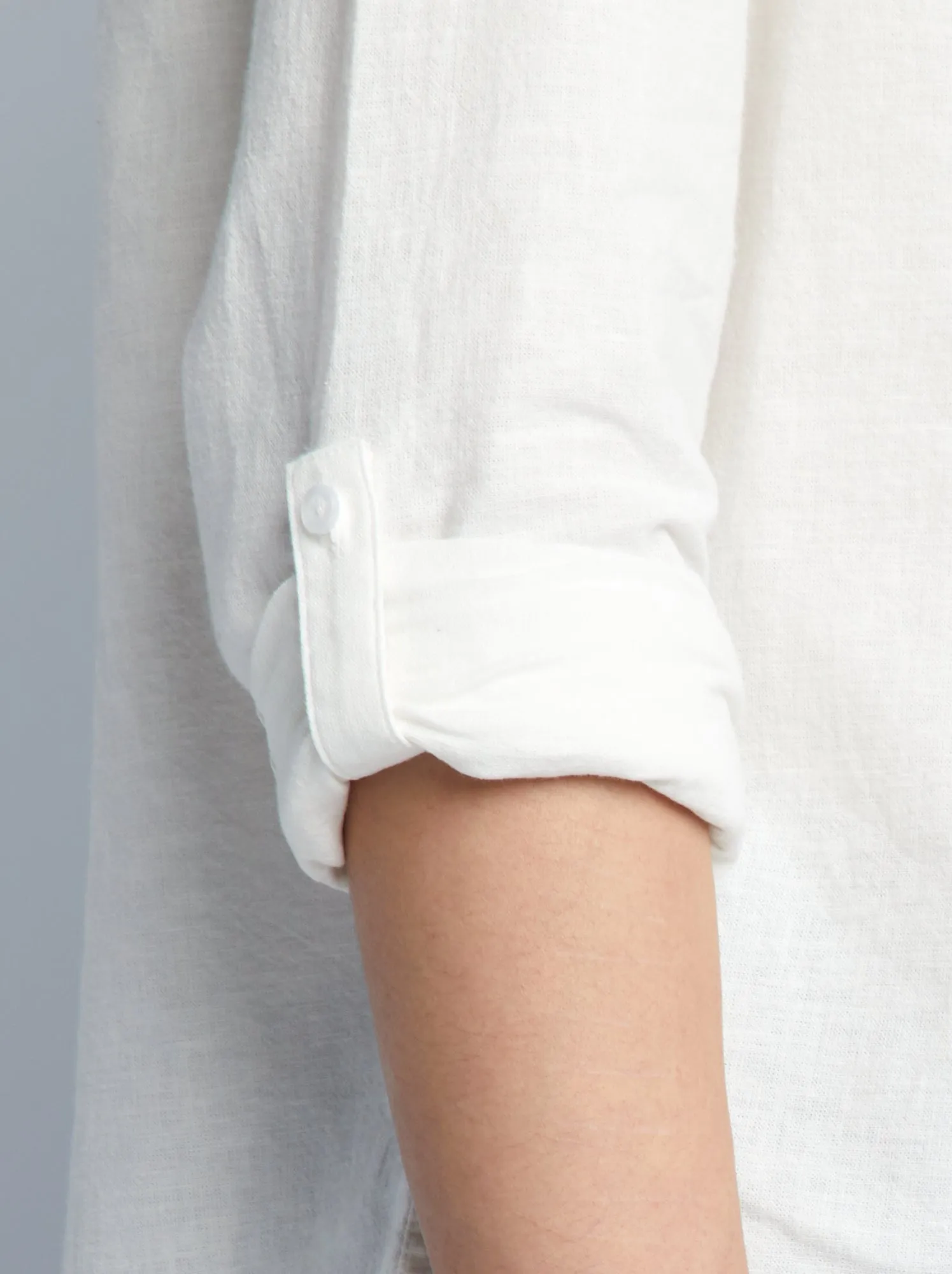 Camicia con collo alla coreana tinta unita - BIANCO