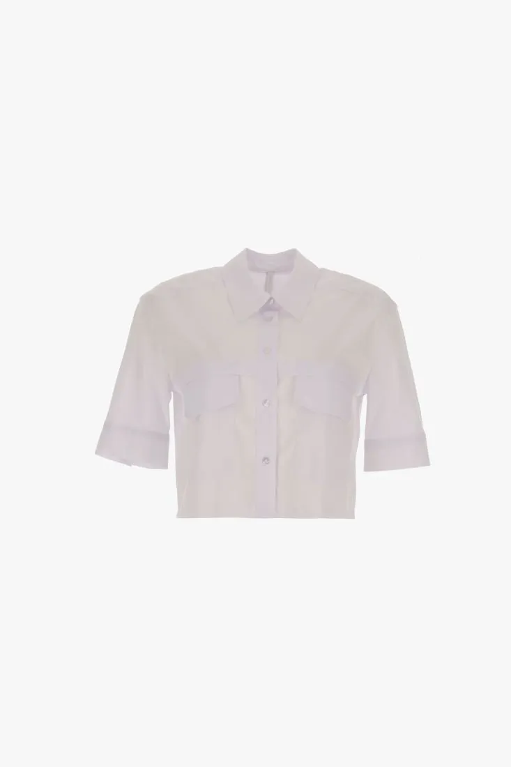 Camicia cropped con colletto classico e taschini applicati