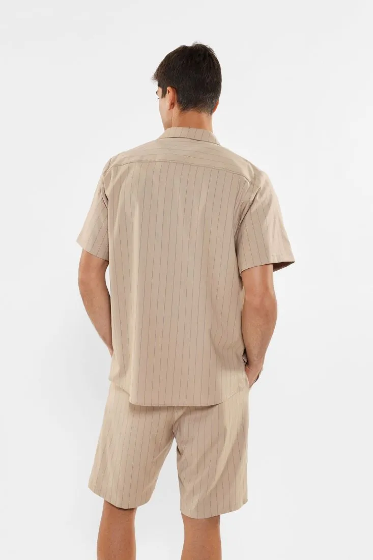 Camicia gessata a maniche corte