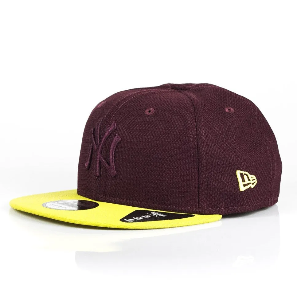 Cappellino Visiera Piatta Uomo Diamond Era Essential 950 Neyyan Maroon/yellow