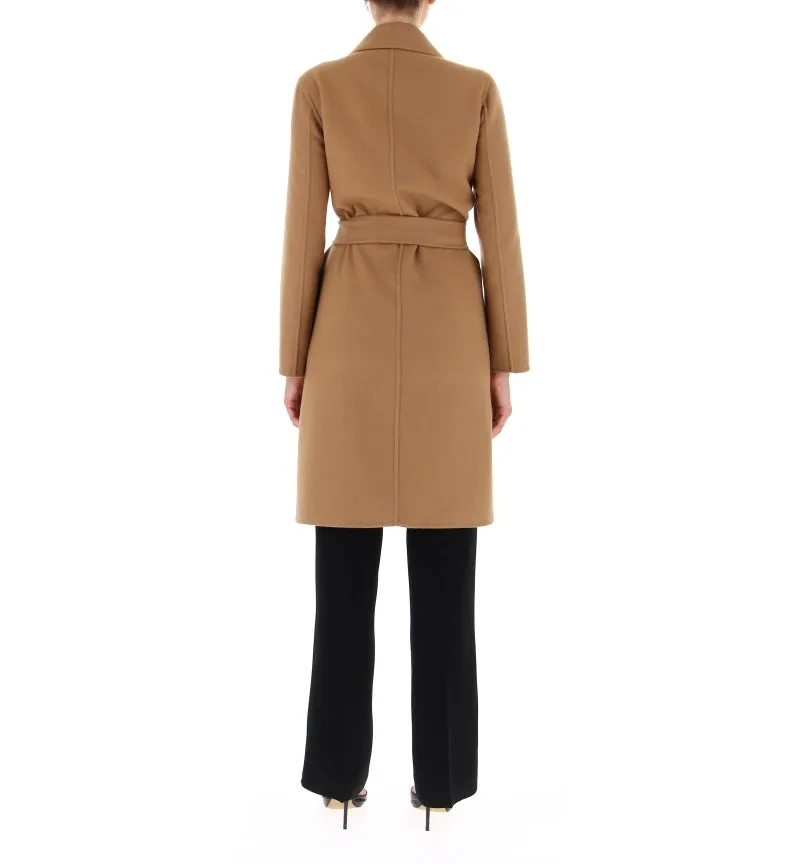 Cappotto con cintura