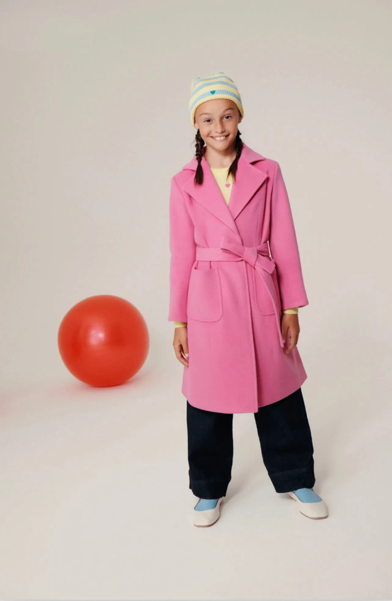 Cappotto fuxia con cintura per bambina