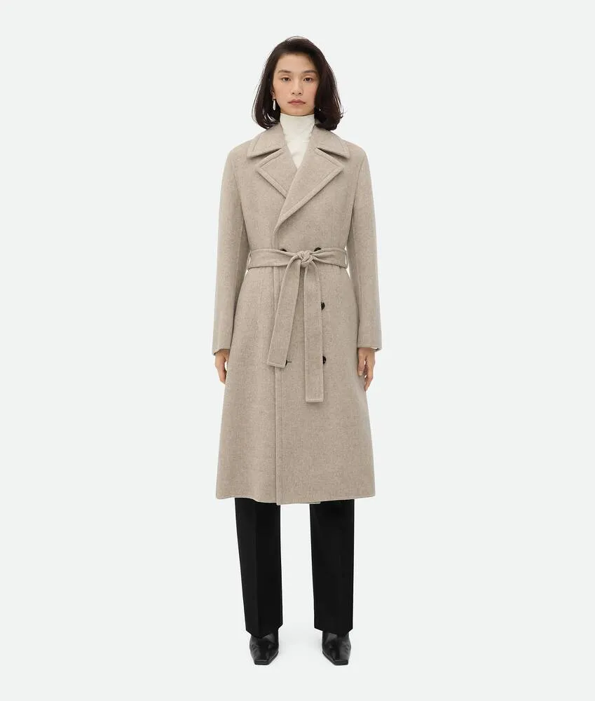 Cappotto in morbido cashmere doppio 