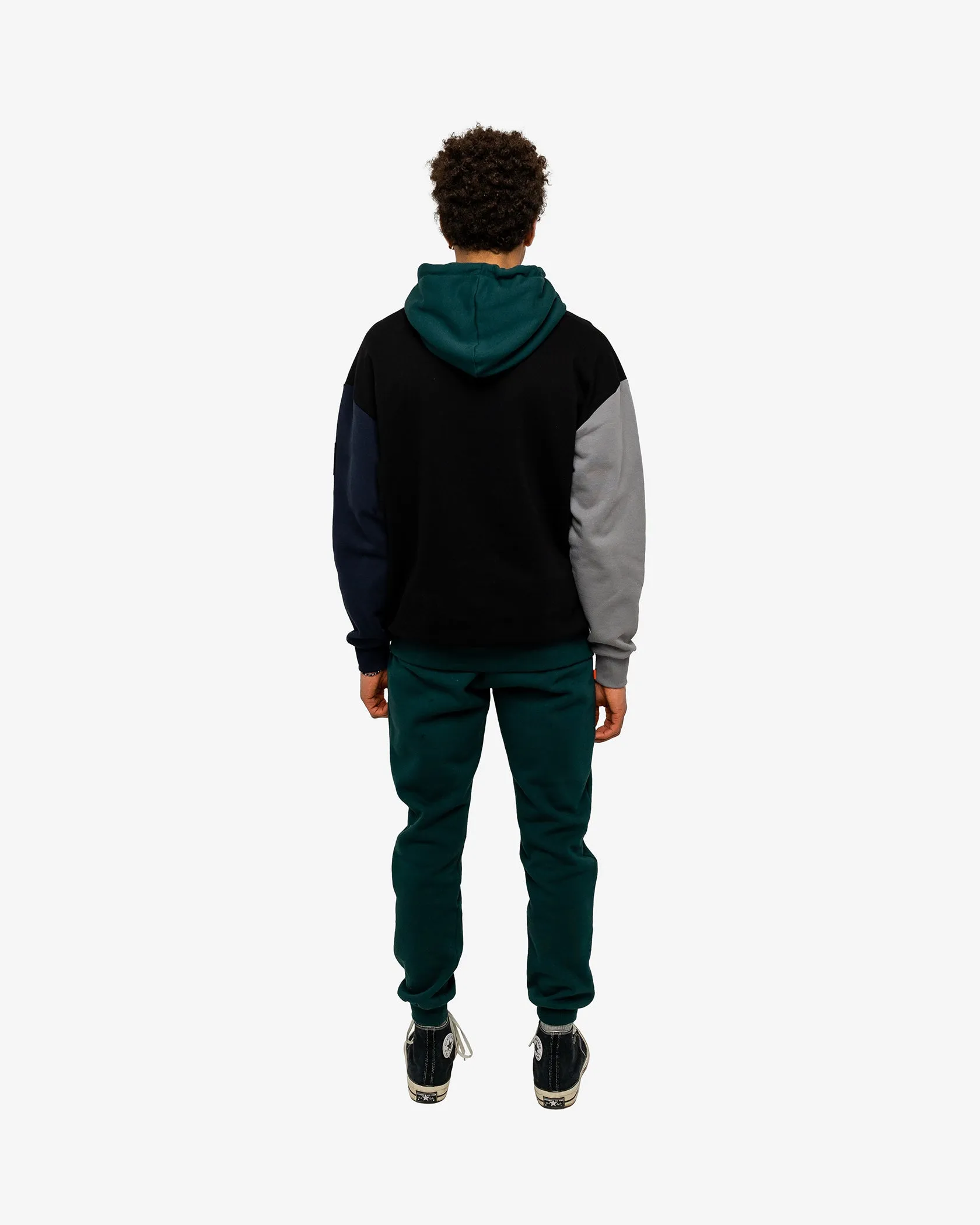 CESAR0703 HOODED SWEATSHIRT