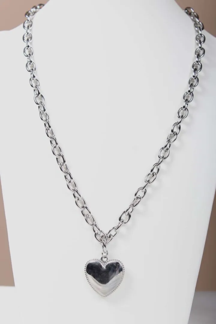 Collana Heart Bombata
