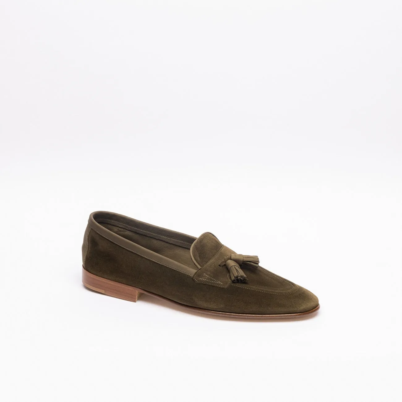 Edward Green Mocassino con nappine Edward Green Portland in camoscio verde militare