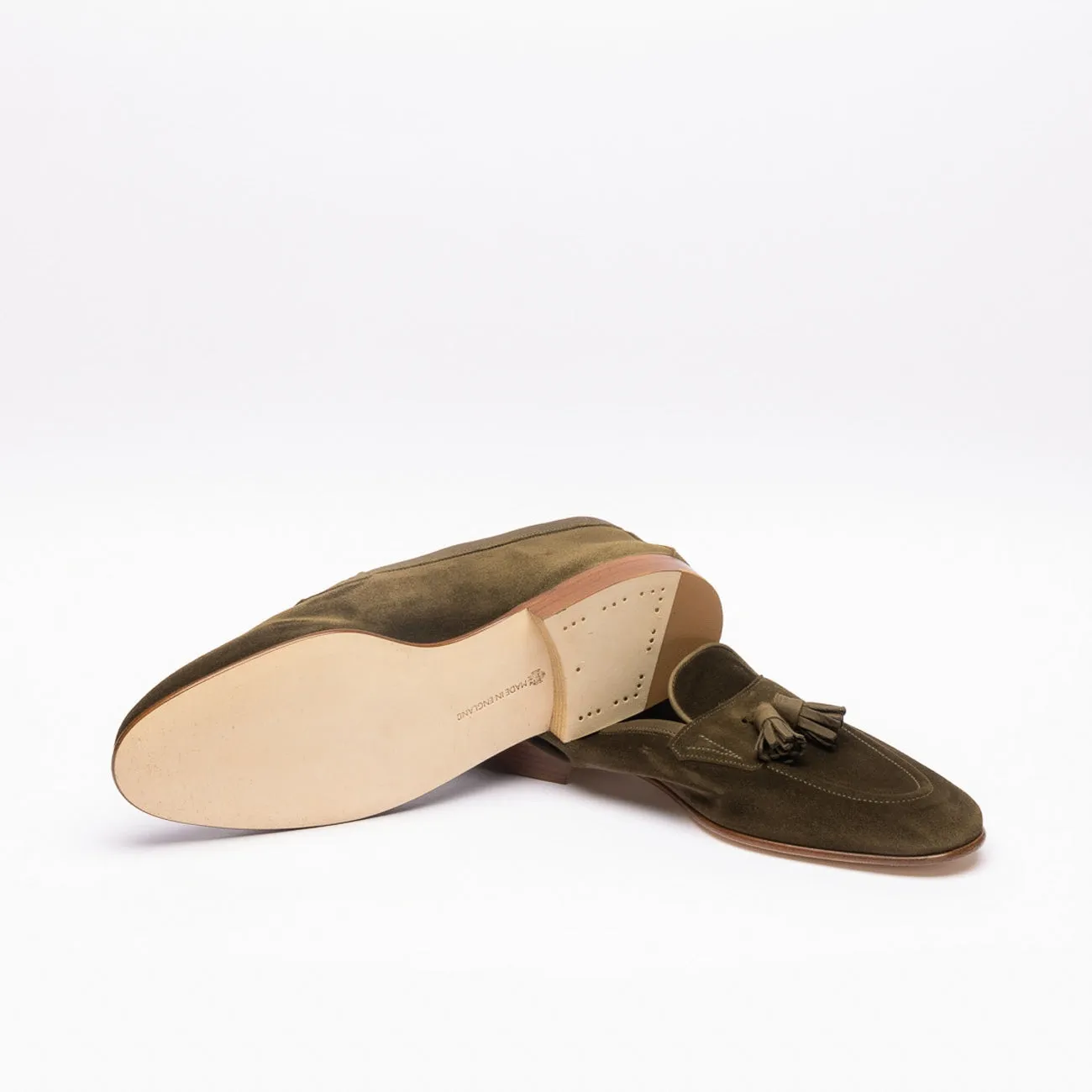 Edward Green Mocassino con nappine Edward Green Portland in camoscio verde militare