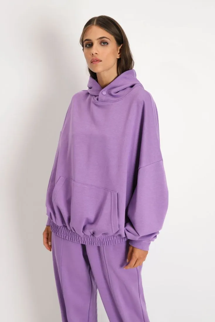 Felpa oversize con cappuccio e tasca a marsupio