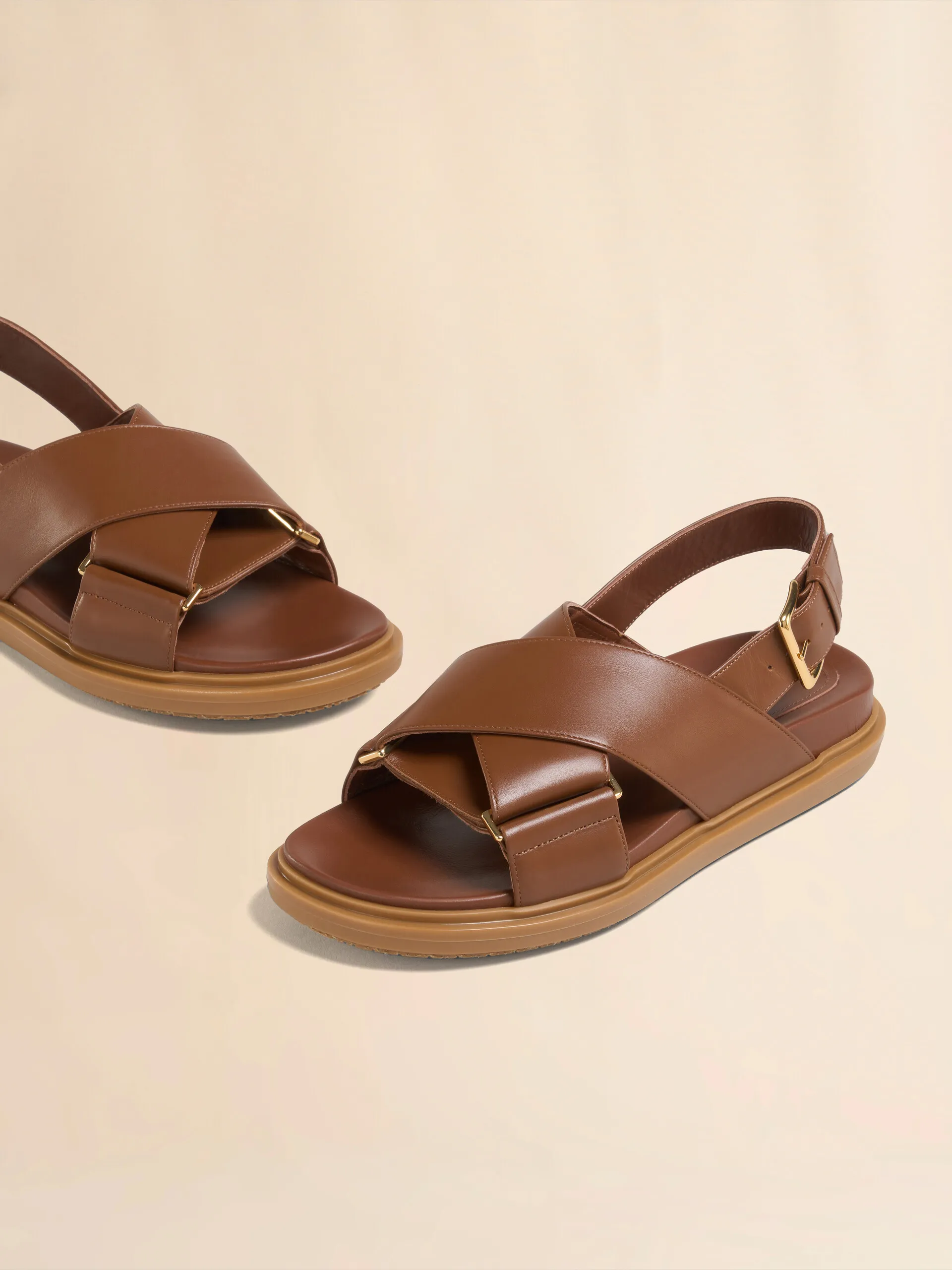 Fussbett in pelle marrone