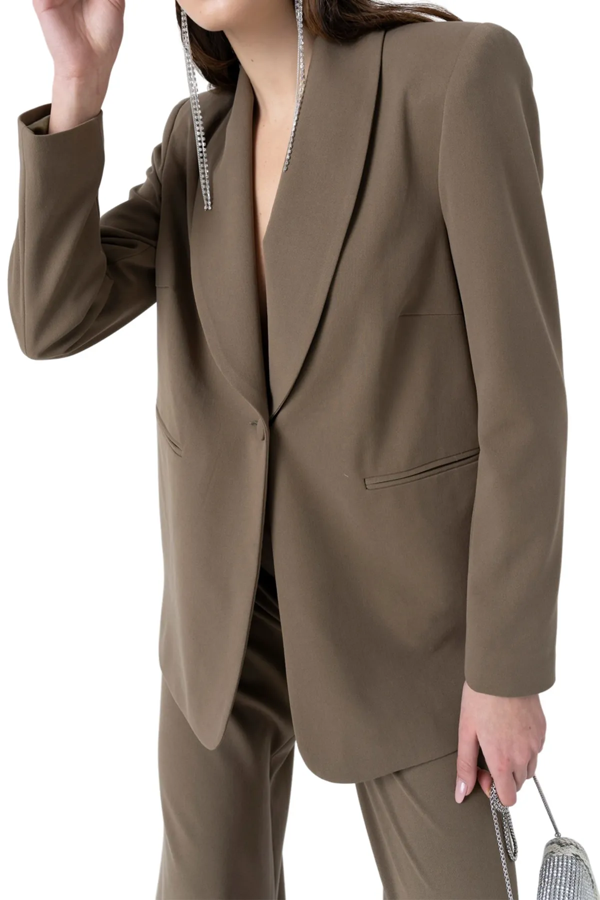Giacca donna blazer oversize due bottoni lunga tashe a filo con spalline e rever sciallato