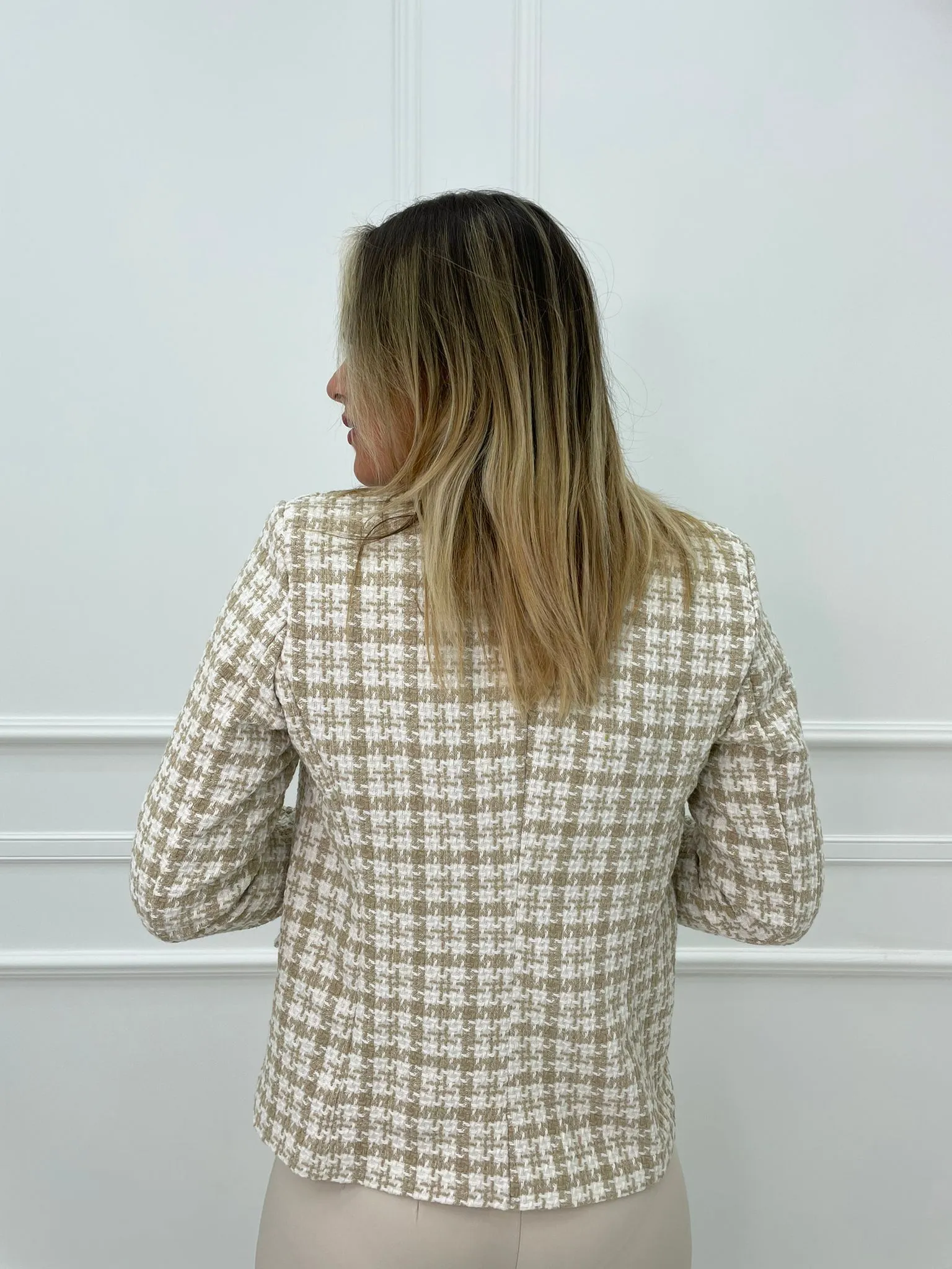 Giacca tweed doppiopetto con bottoni oro
