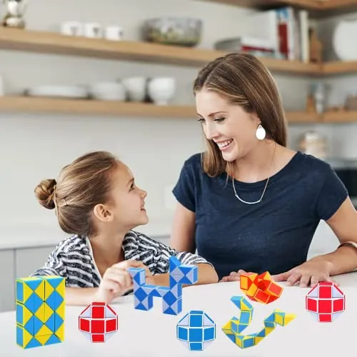 GOLDGE 24 Pack Mini Serpente Magico, 24 Blocchi Giocattolo Twist Cubo Puzzle Gadget Bambini Regalini Fine Festa Compleanno per R