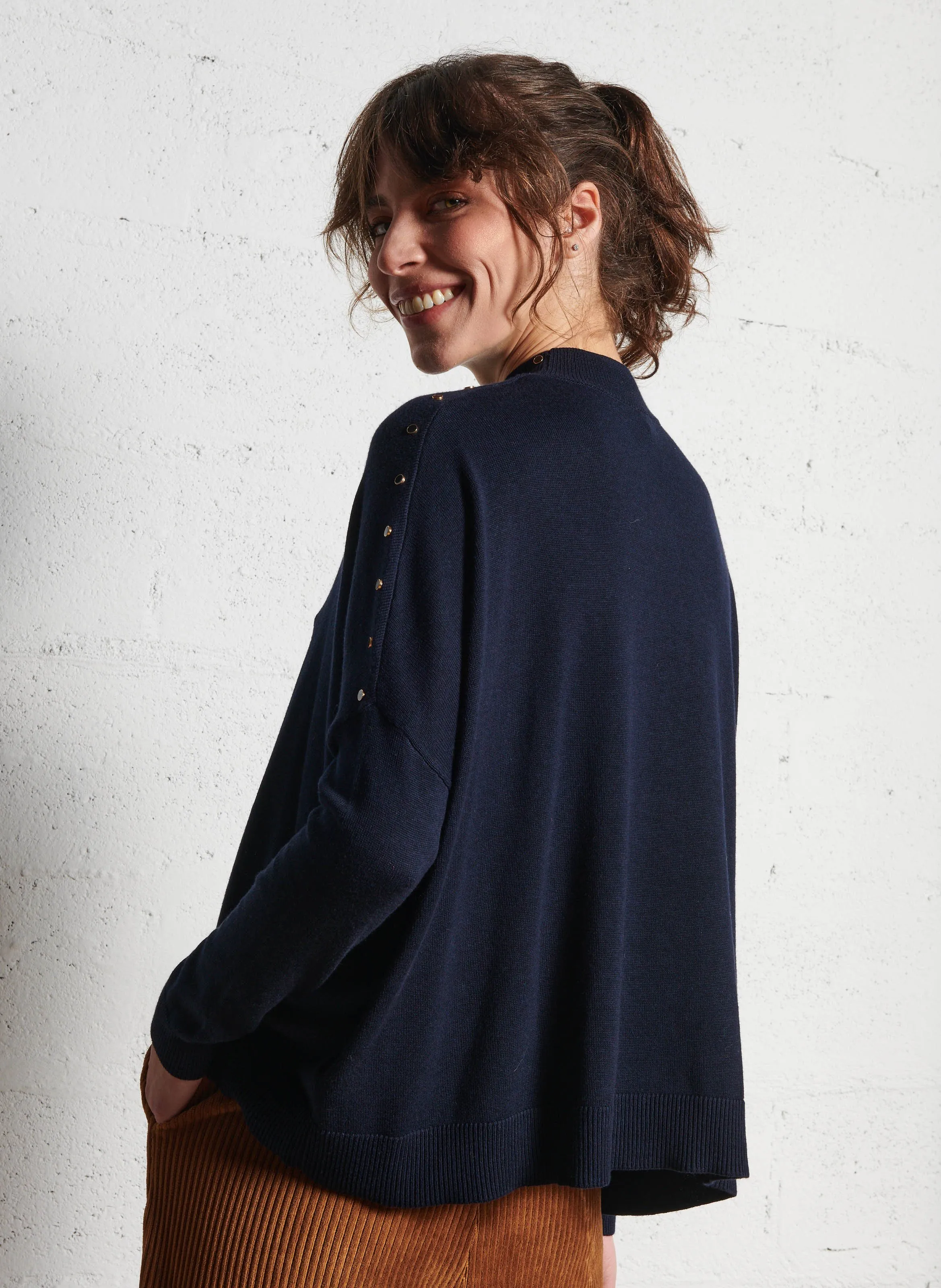  I CODE   Maglione a mantella in maglia con bottoni | Blu