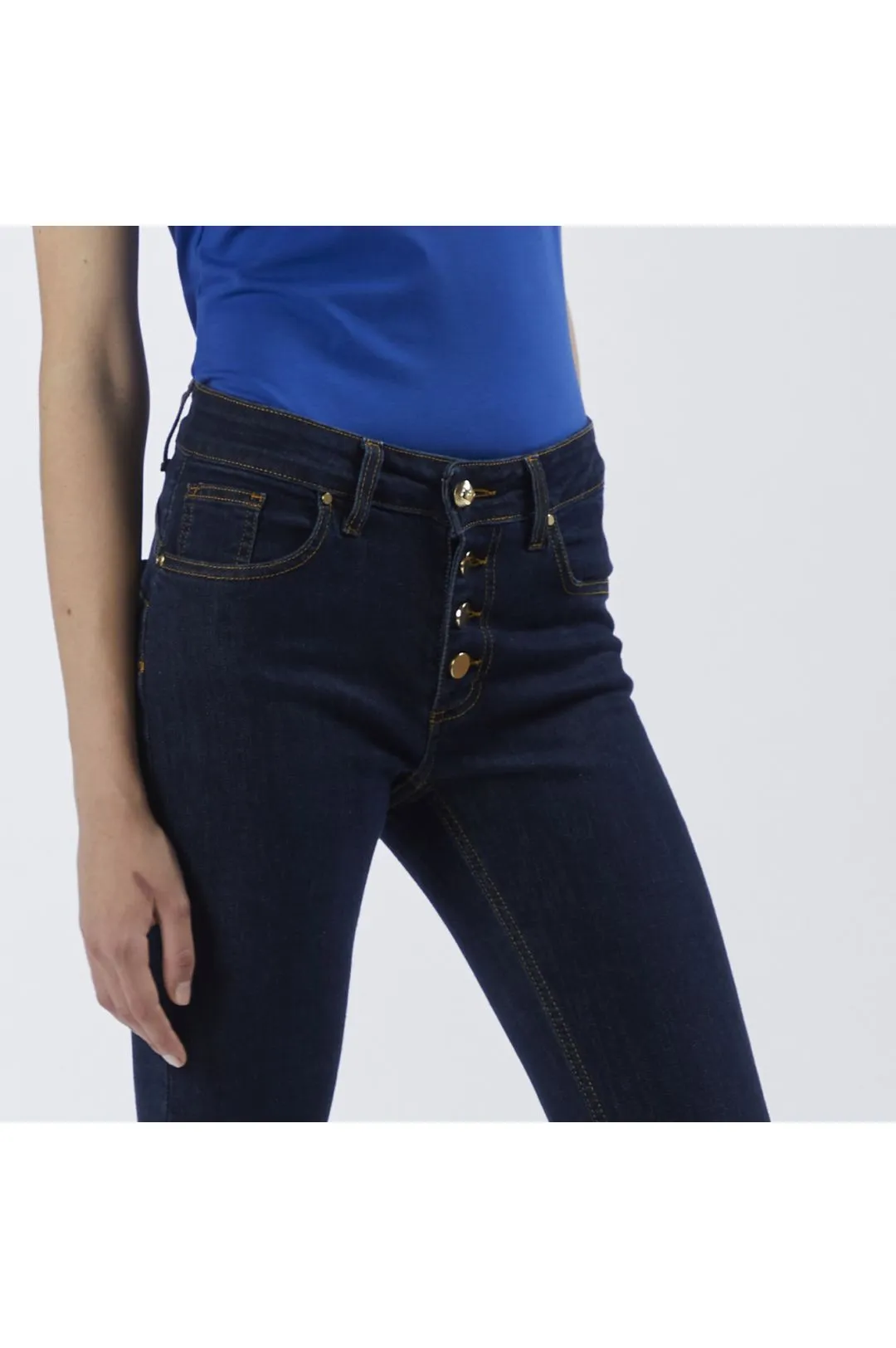 jeans denim skinny con bottoniera indaco
