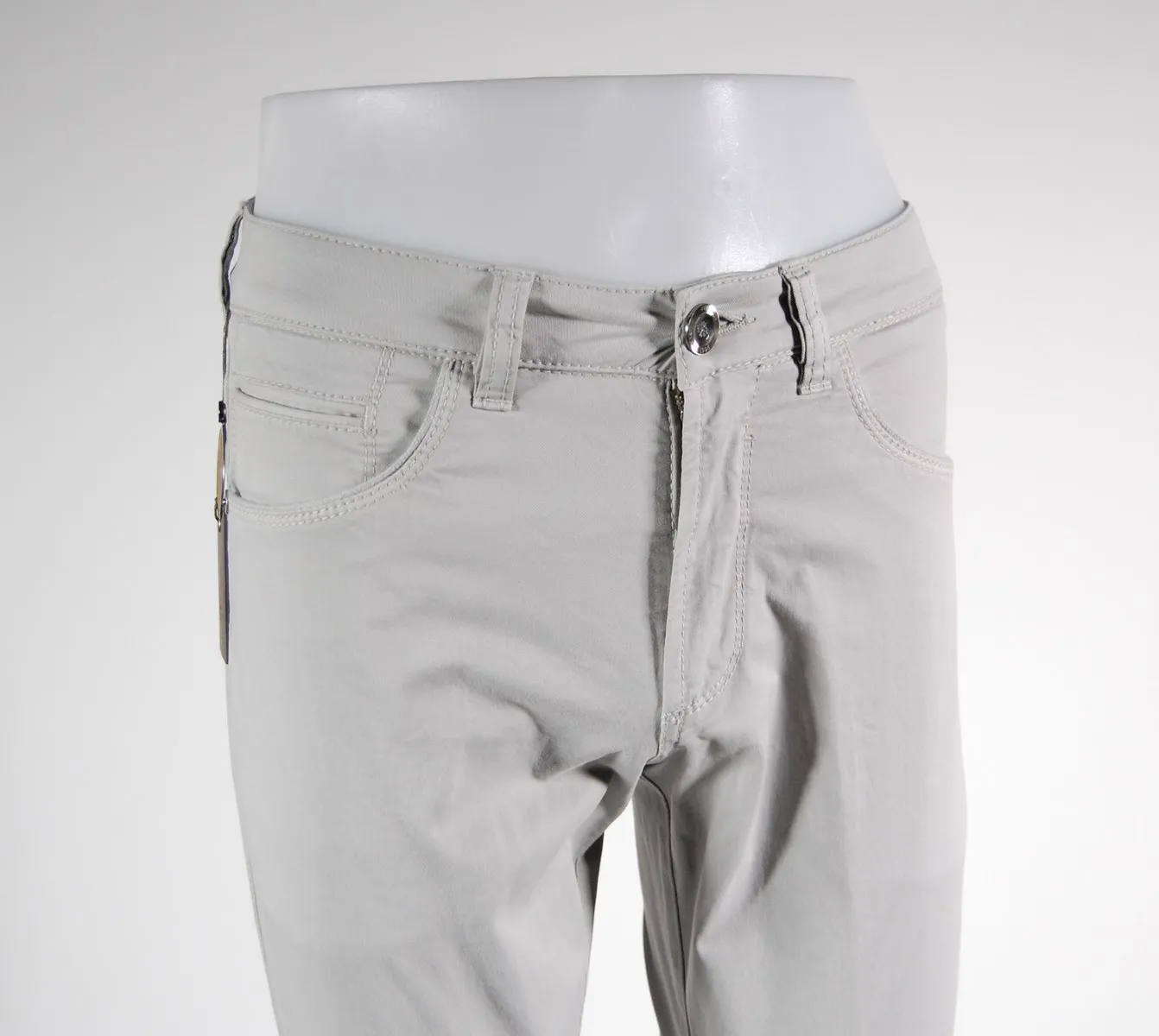 Jeans fradi cinque tasche in cotone stretch tinta in capo in 4 colori