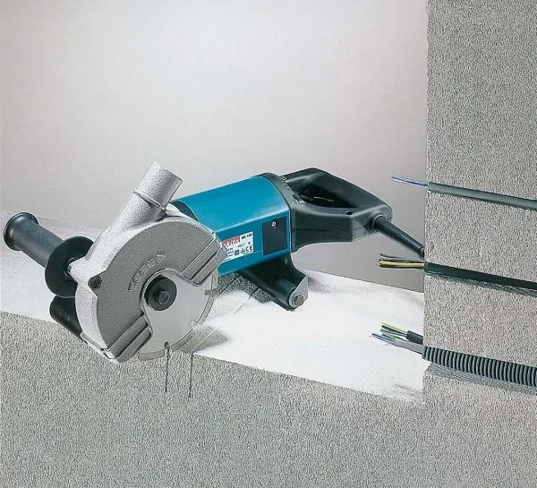Makita SG150/2 SCANALATORE 1800W CON DOPPIO DISCO