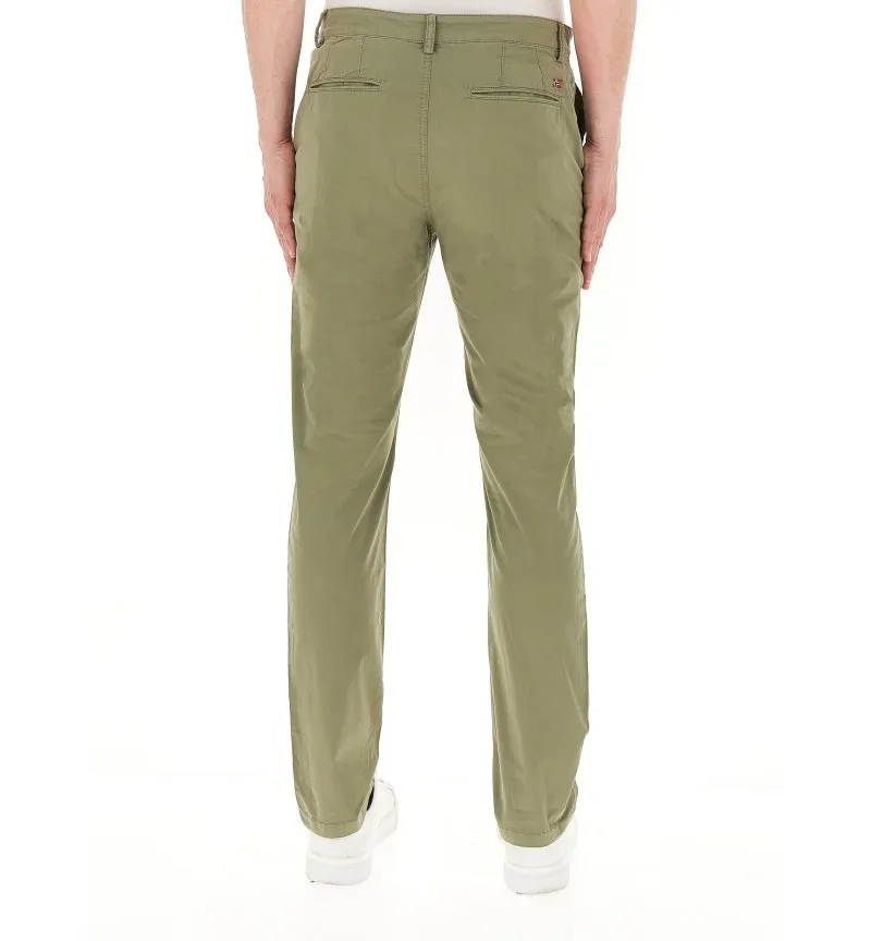 Pantaloni chino