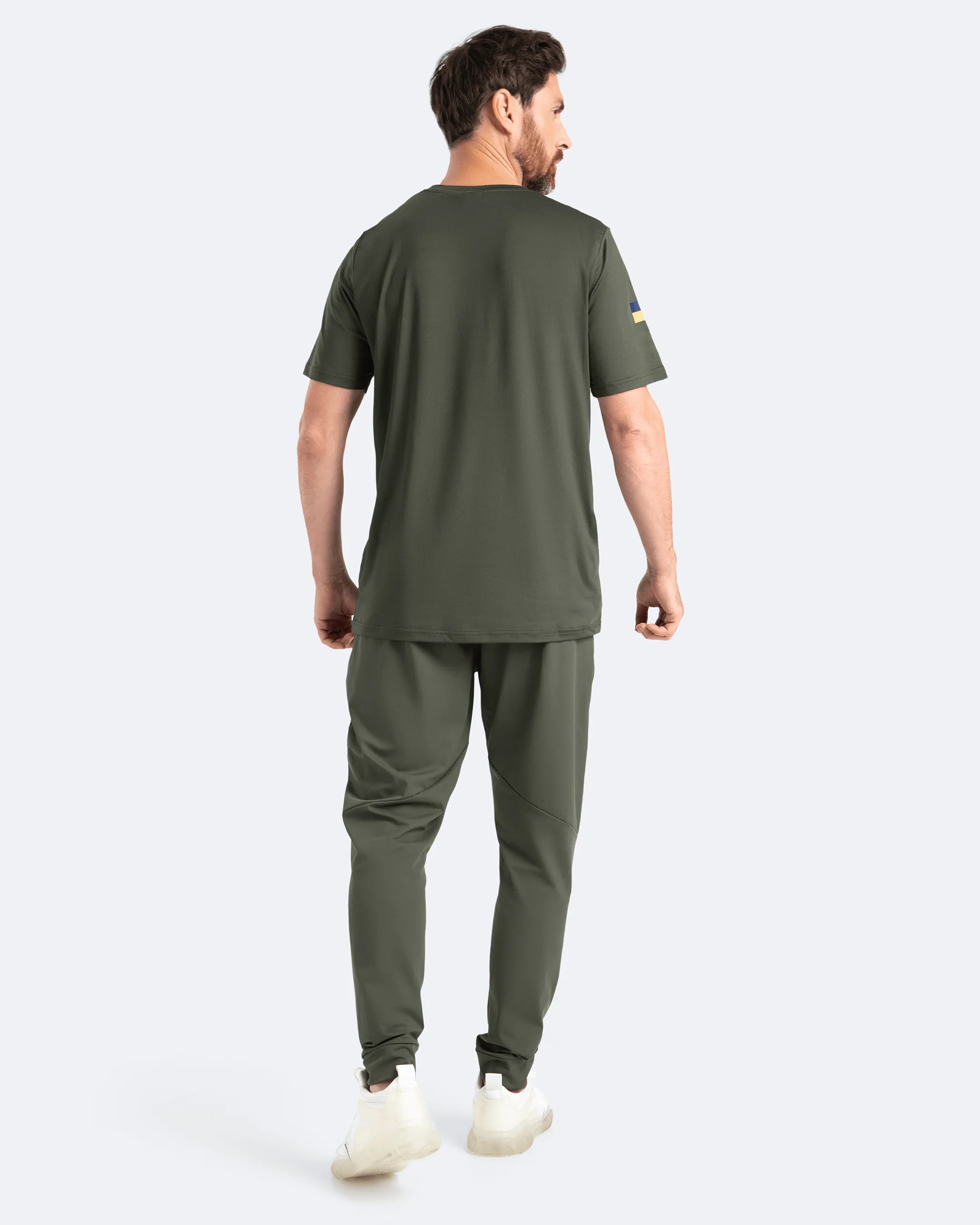 Pantaloni da corsa verde cachi coordinati & set di magliette  