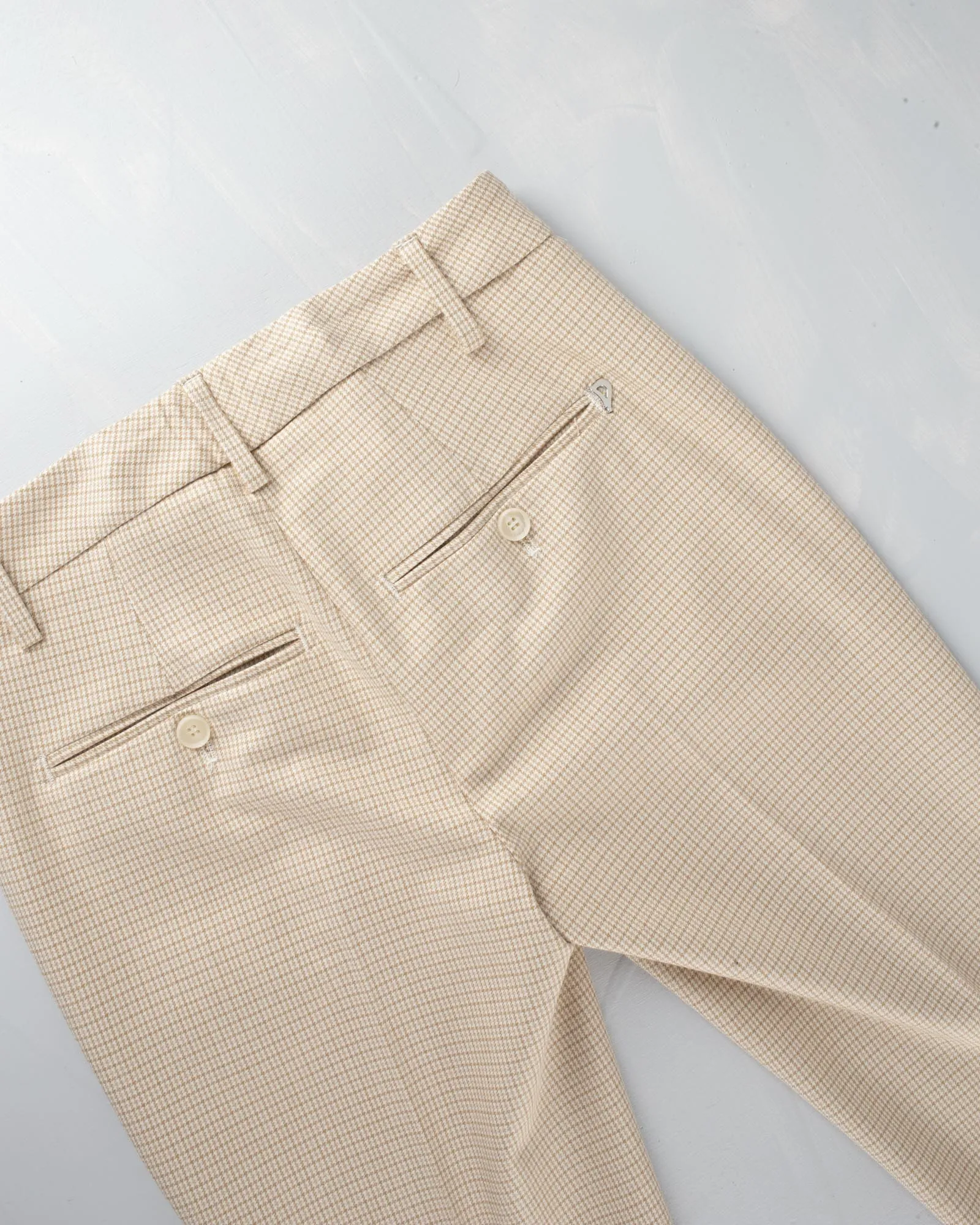 Pantaloni in jersey fantasia microquadro
