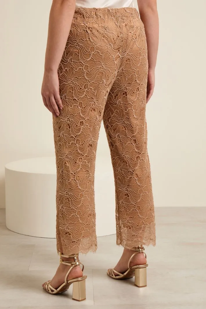 Pantaloni in pizzo rebrodè