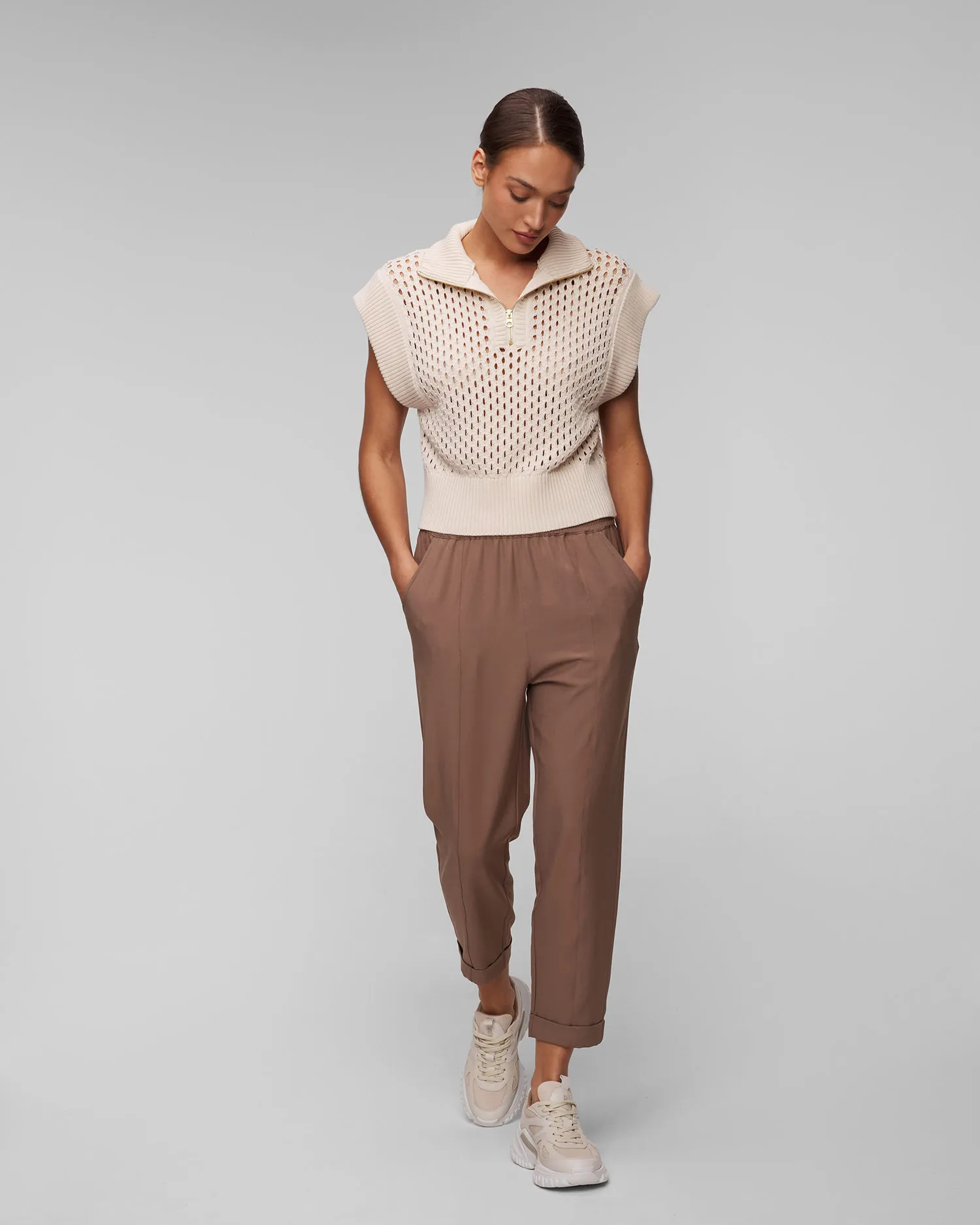 Pantaloni marroni da donna Varley Oakland Turnup Taper Pant 25 var01959-tast