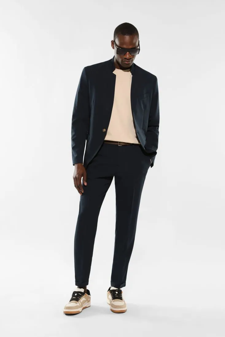 Pantaloni slim-fit monocolour con piega stirata