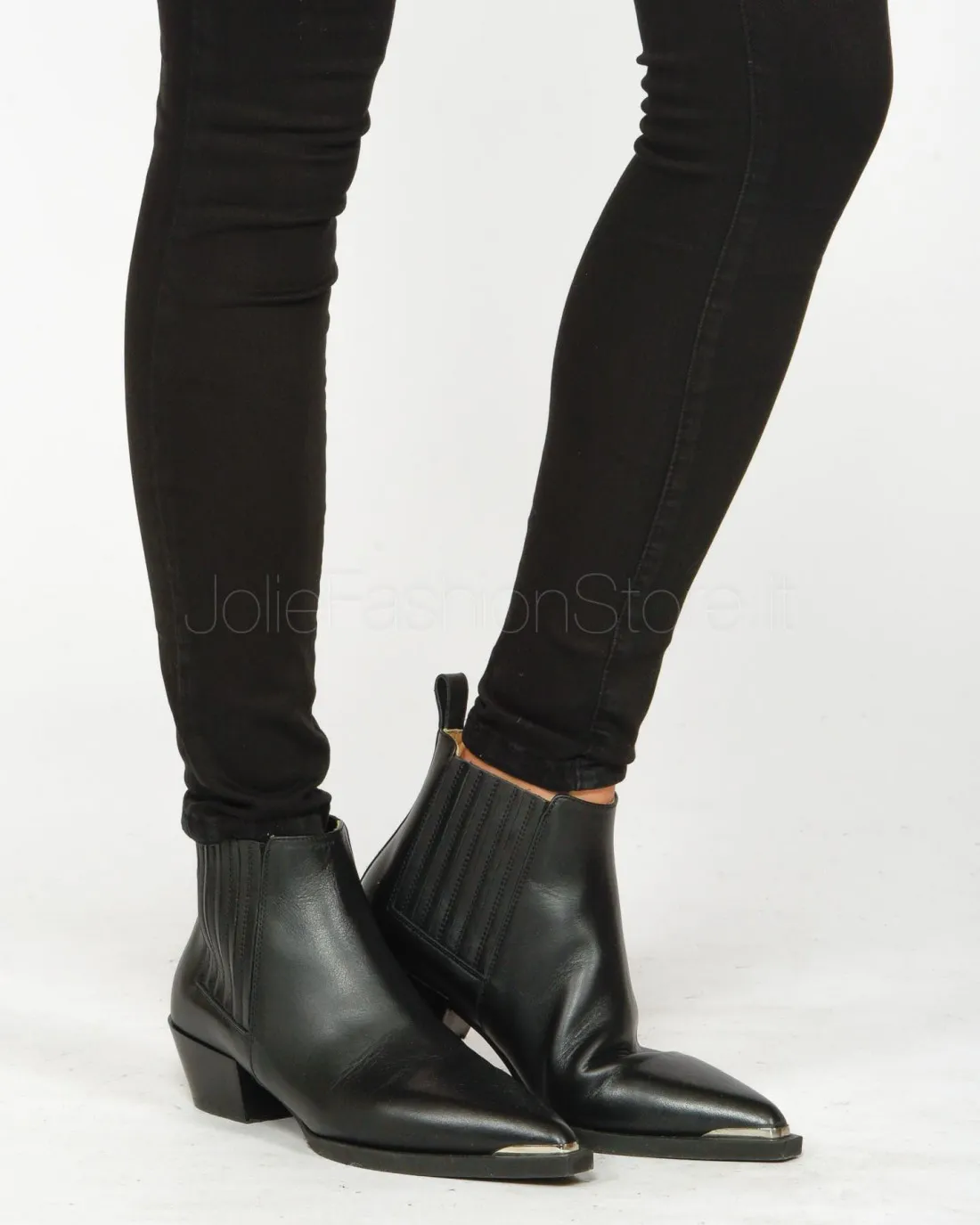 ---------------  ---------------  ---------------  ---------------  --------------Patrizia Pepe Skinny Jeans Black------