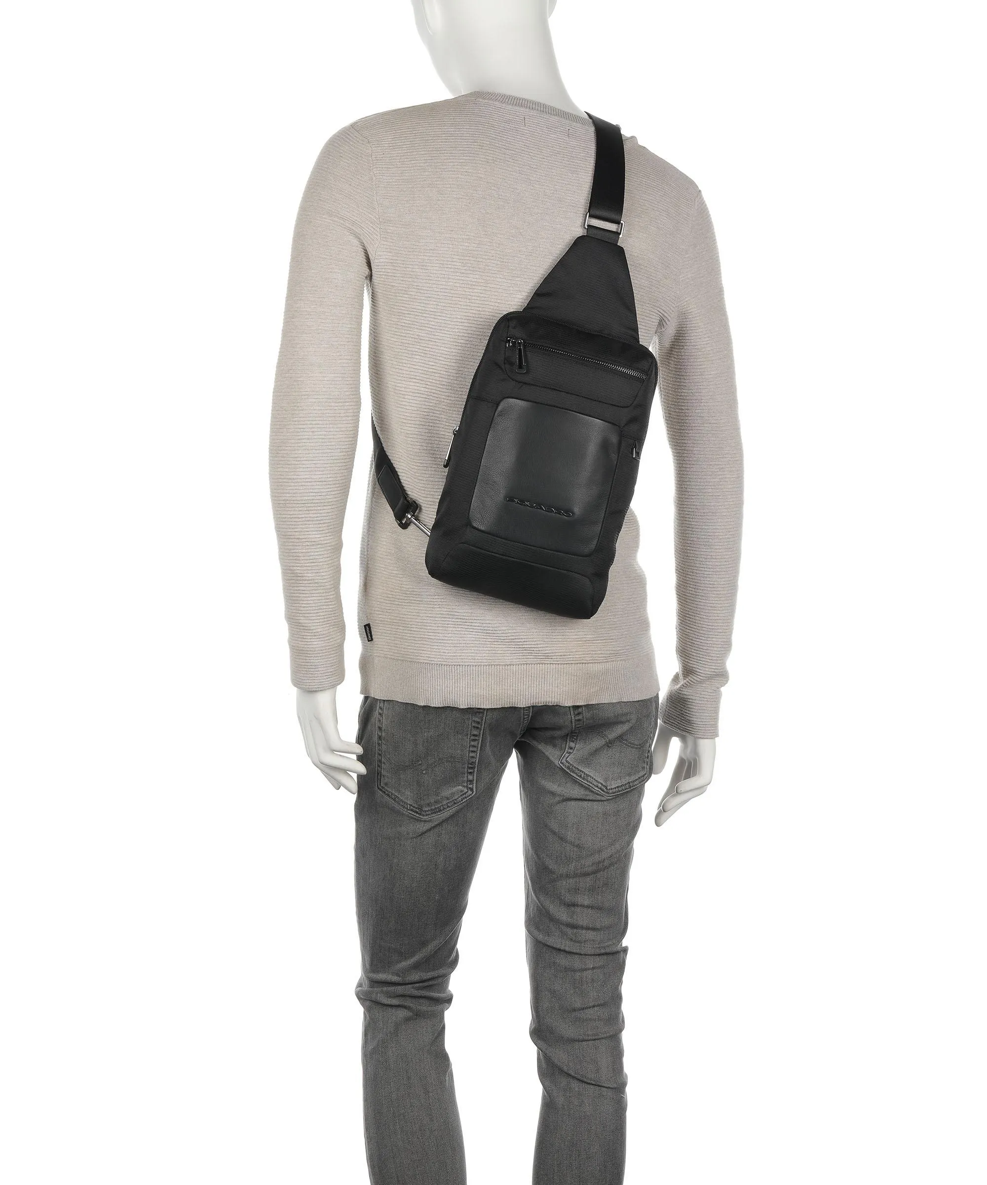  Piquadro Macbeth Borsa sling poliestere riciclato nero  