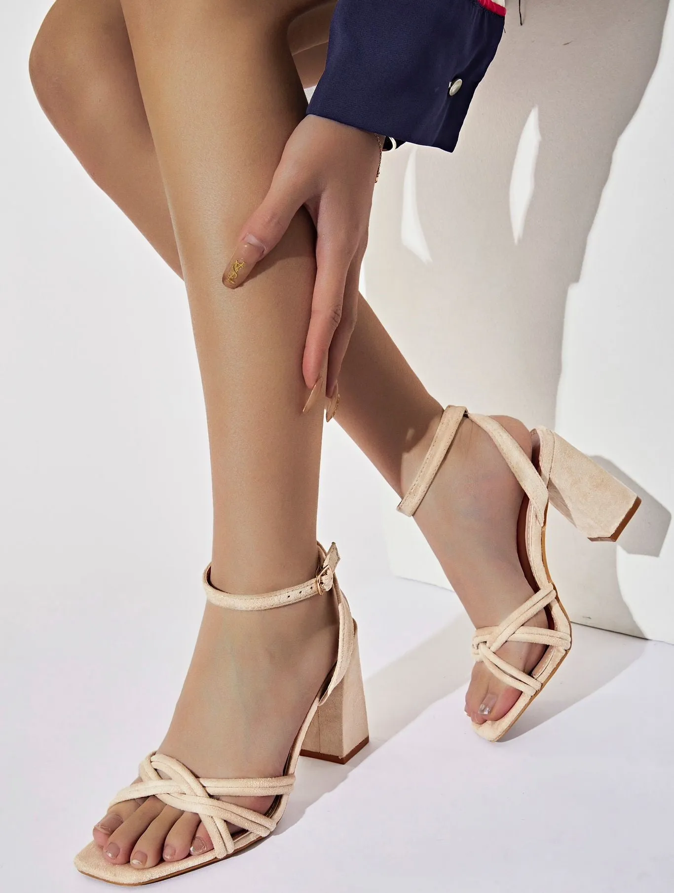 Scarpa Donna Sandalo Cinturino Punta Tacco Quadrato Intreccio Casual Elegante