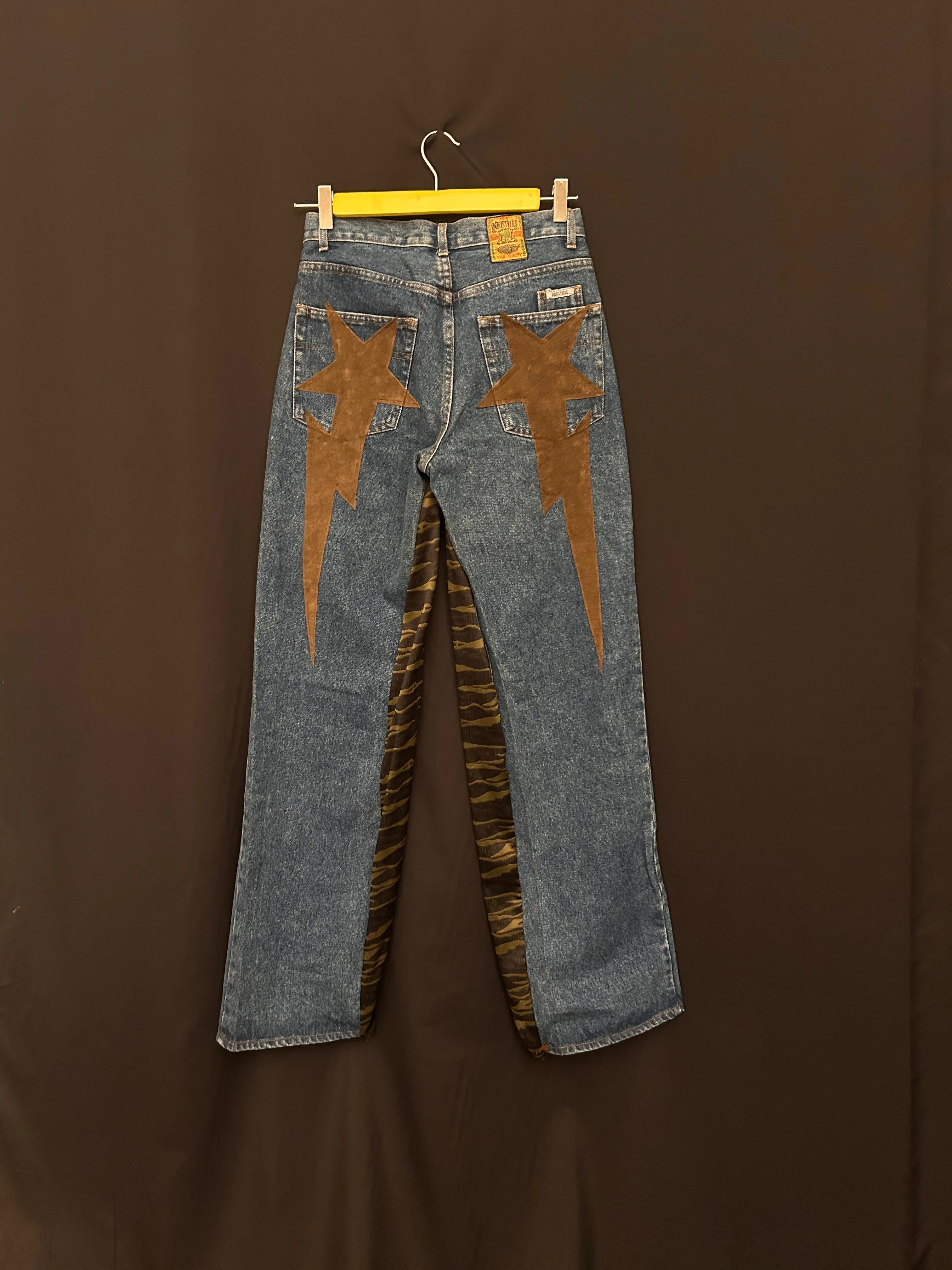 STELLE E CAMOUFLAGE Upcycled denim pants