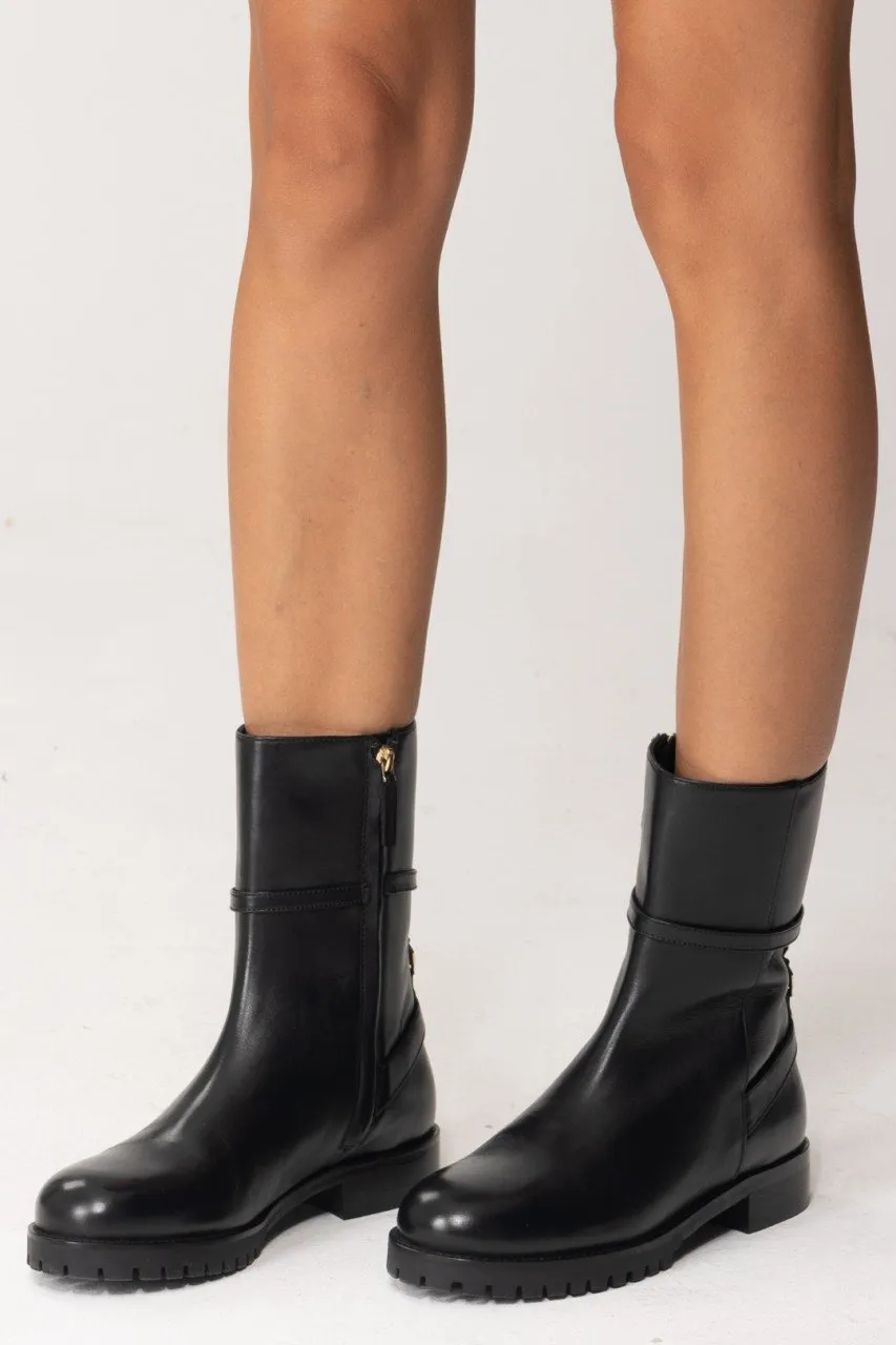 Stivaletti con accessorio Fly Nero