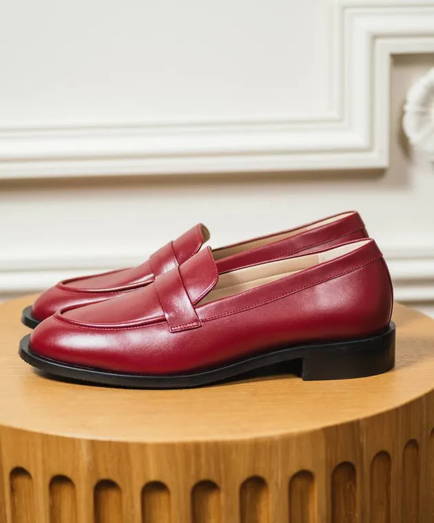 Stuart Weitzman Mocassini Palmer SLEEK in pelle bordeaux S5987