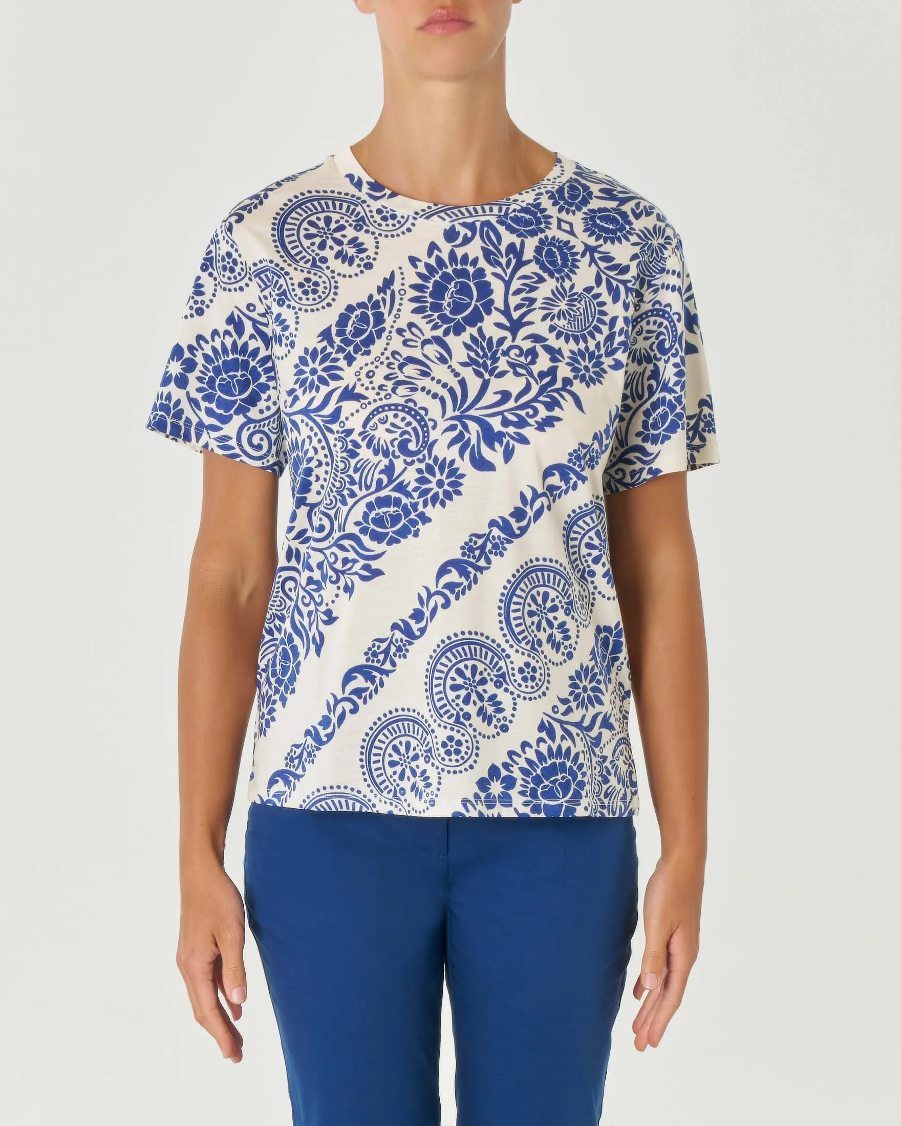 T-shirt bianca a movito batik blu China in puro cotone dalla linea dritta