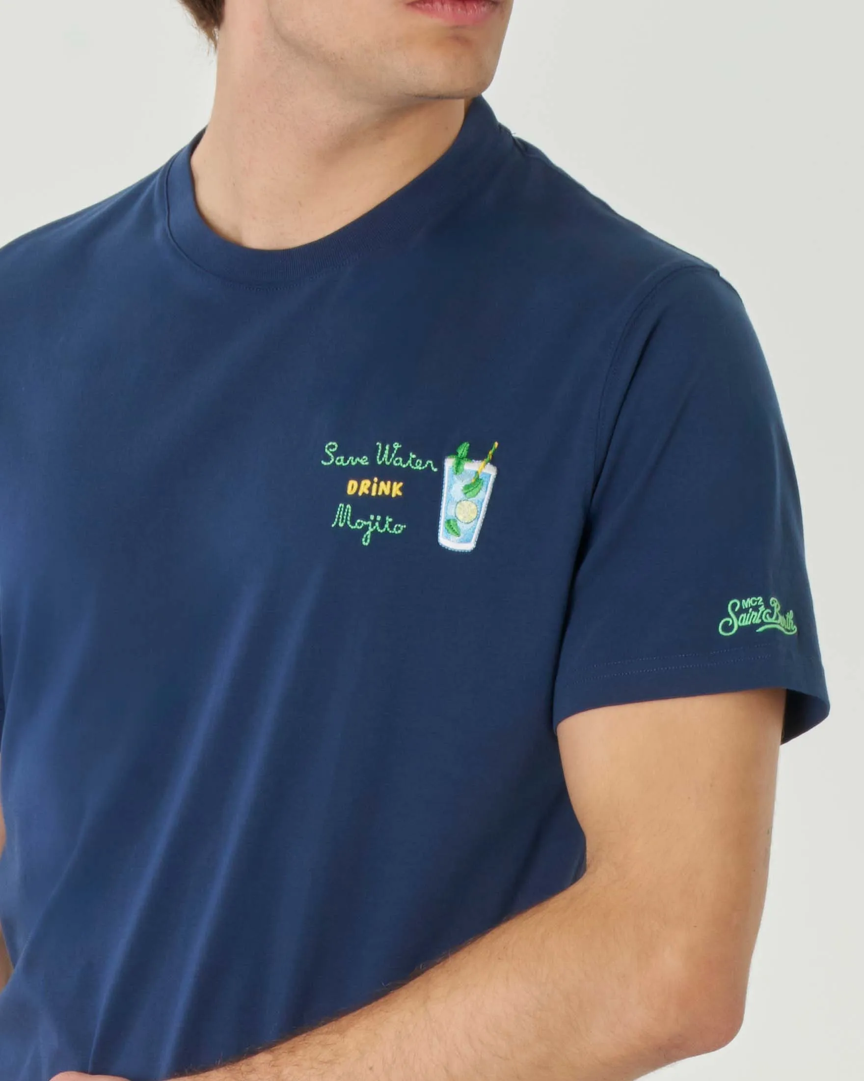 T-shirt blu mezza manica in cotone con ricamo Mojito sul petto