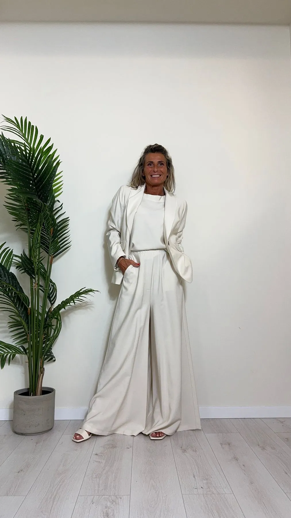 TENSIONE IN - AN7125 - PANTALONE VISCOSA FIT AMPIO ELASTICO RETRO
