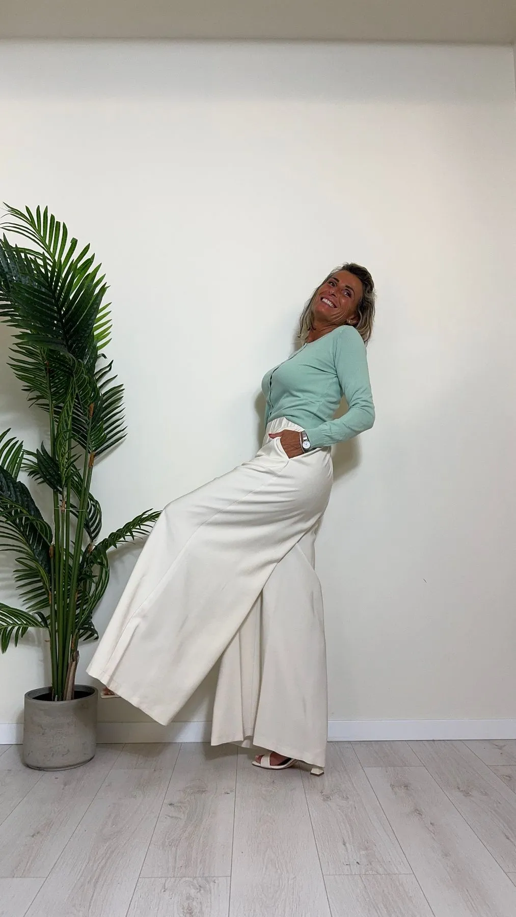 TENSIONE IN - AN7125 - PANTALONE VISCOSA FIT AMPIO ELASTICO RETRO