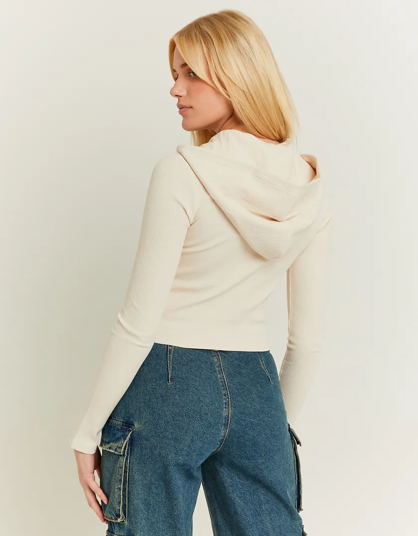 Top Corto Beige con Cappuccio  